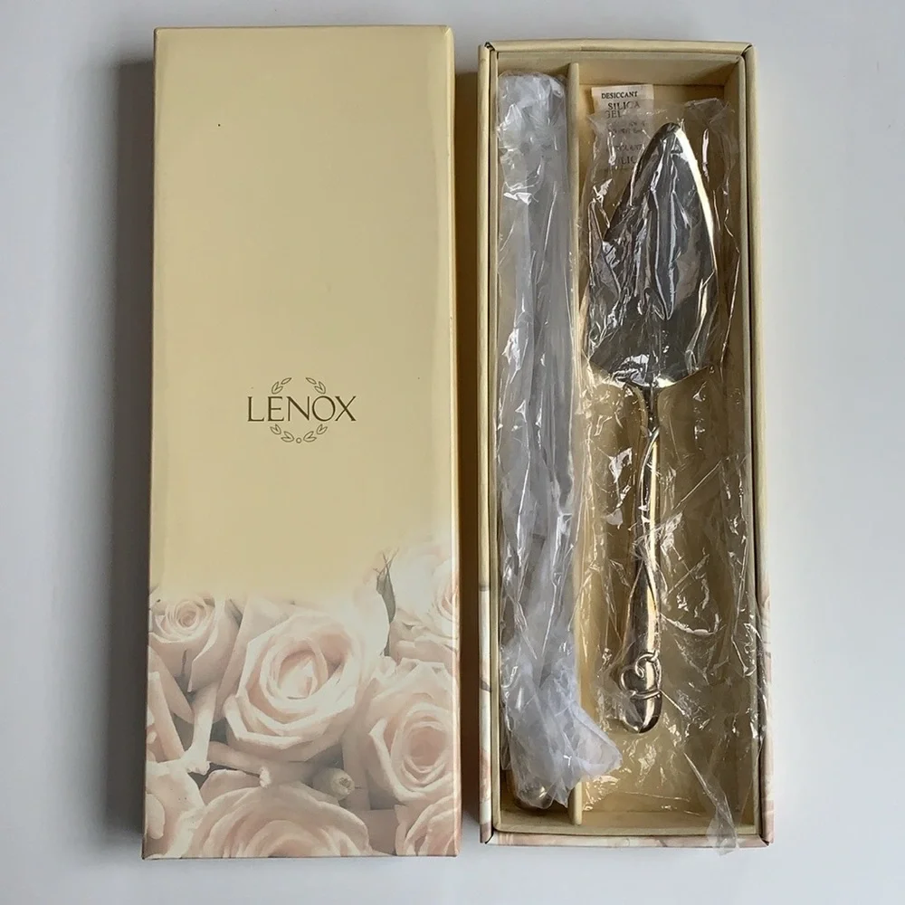 LENOX Like New Forevermore Heart 2 Piece Dessert Set Knife & Cake Serving